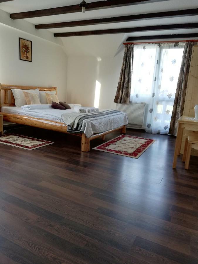 Elder Villa Bran  Zewnętrze zdjęcie